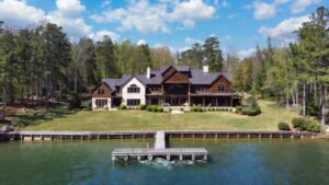 Why Lake Keowee Remains the Southeast’s Premier Lake Home Choice in 2026 – Bob Hill Realty Lake Home on Lake