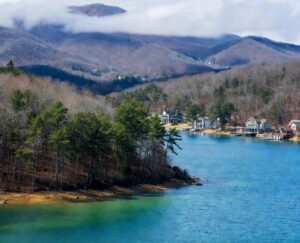 Why Homes Around Lake Keowee Continue to Attract Buyers – Bob Hill Realty Lake Keowee North Part of the Lake